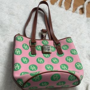 Dooney & Bourke bucket bag